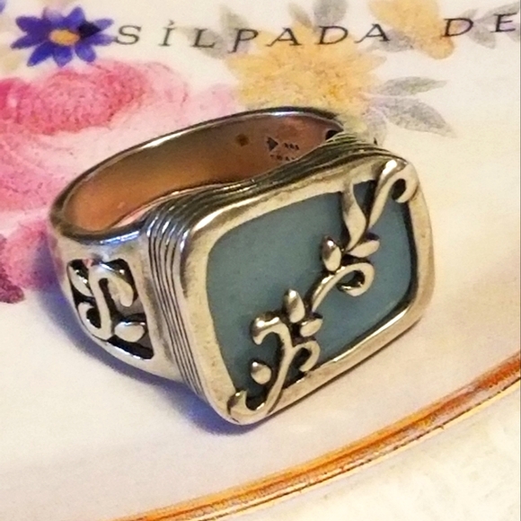 Silpada Sterling Silver & Blue Quartz Ring - Picture 3 of 13